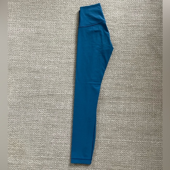 Lululemon Wunder Under 25” - Picture 3 of 6